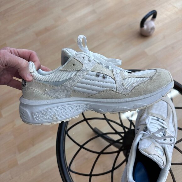 Coach Signature Low Top Sneakers size 9 C301 (CN342)